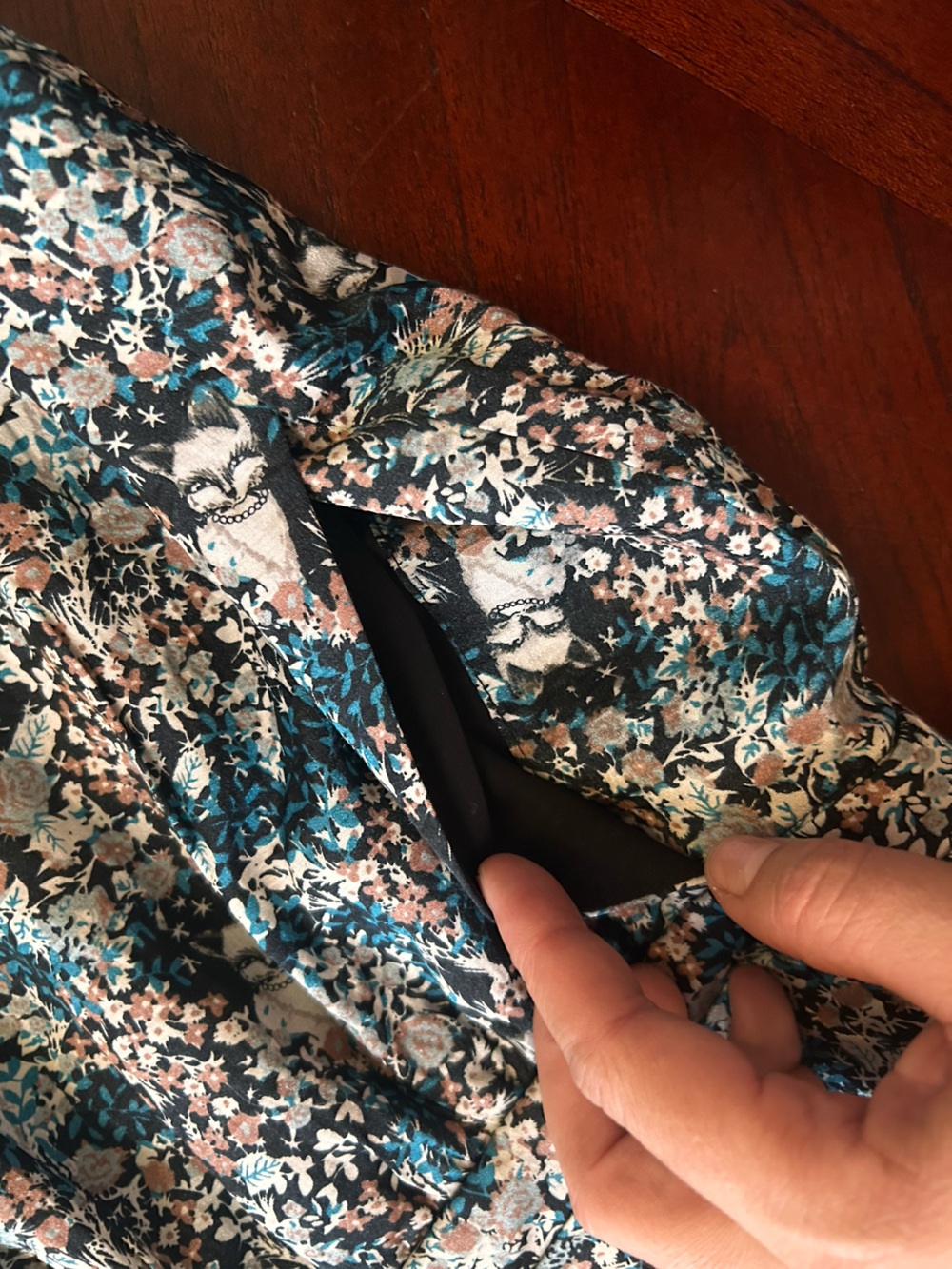 BCBGeneration Floral Cap-Sleeve Mini Dress in Teal & Tan size 10 - Picture 7 of 9